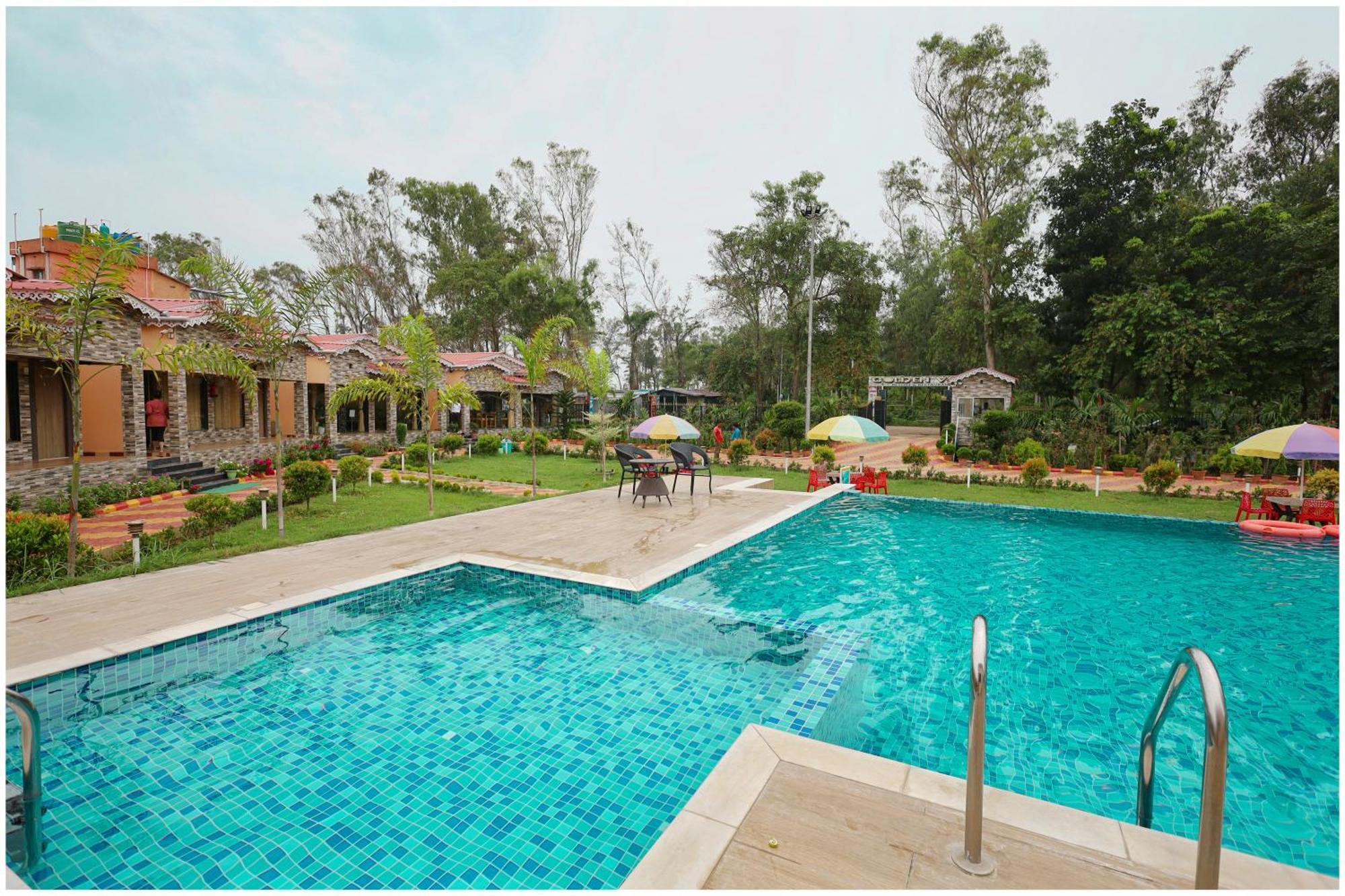 Golden View Resort And Restaurant Tajpur 外观 照片